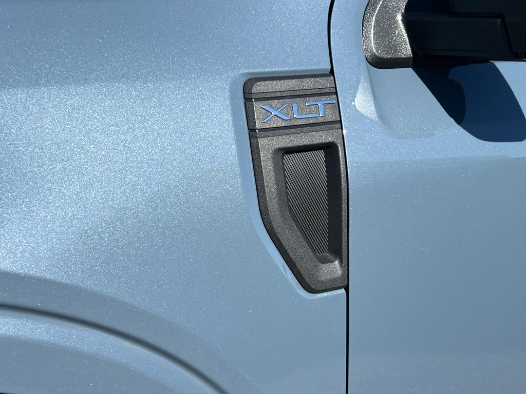 new 2025 Ford Maverick car, priced at $35,880