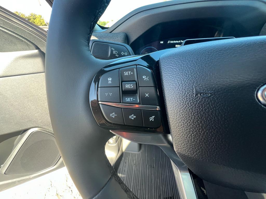 new 2025 Ford Explorer car, priced at $60,965