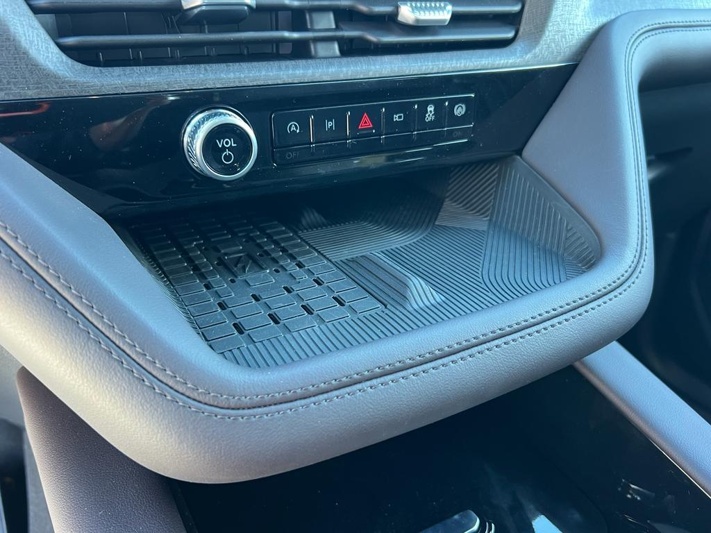 new 2025 Ford Explorer car, priced at $60,965