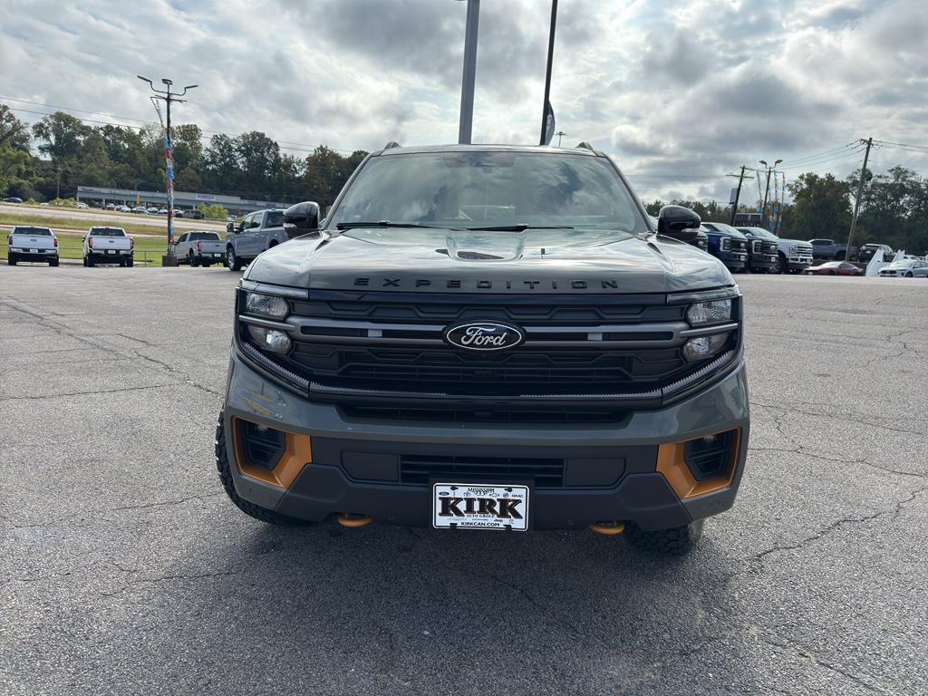 new 2025 Ford Expedition car, priced at $85,185