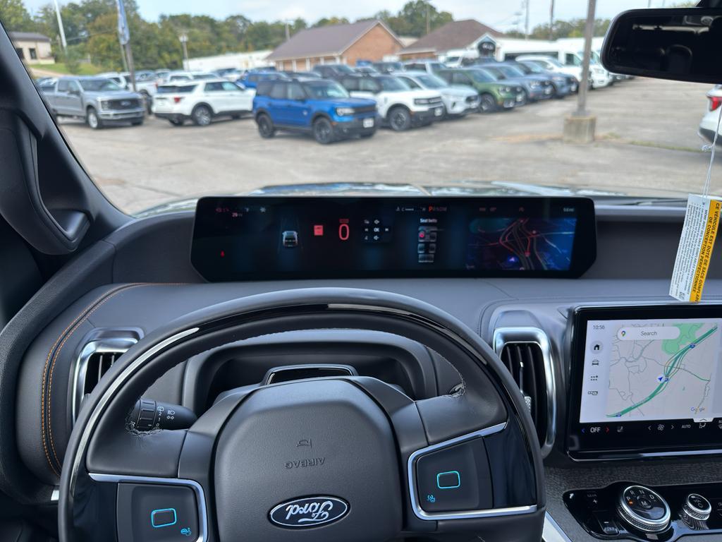 new 2025 Ford Expedition car, priced at $85,185