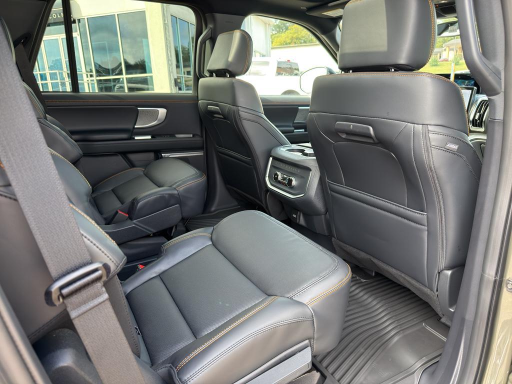 new 2025 Ford Expedition car, priced at $85,185