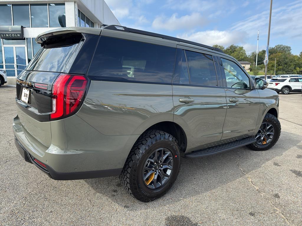 new 2025 Ford Expedition car, priced at $85,185