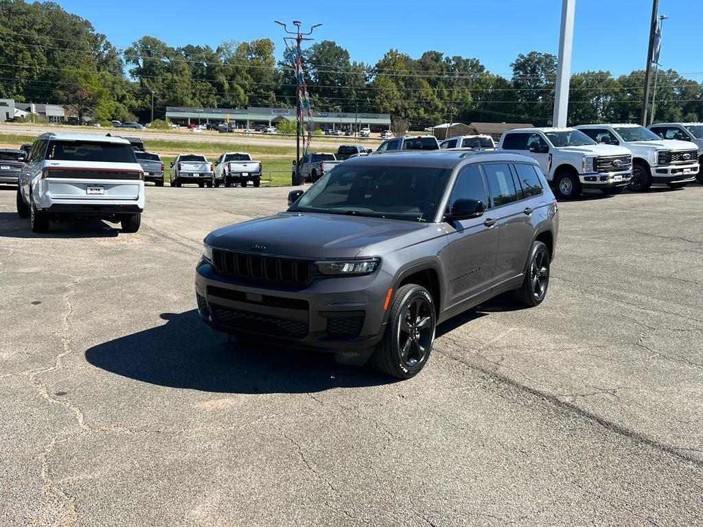 used 2023 Jeep Grand Cherokee L car, priced at $33,200