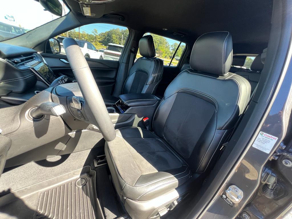 used 2023 Jeep Grand Cherokee L car, priced at $33,200