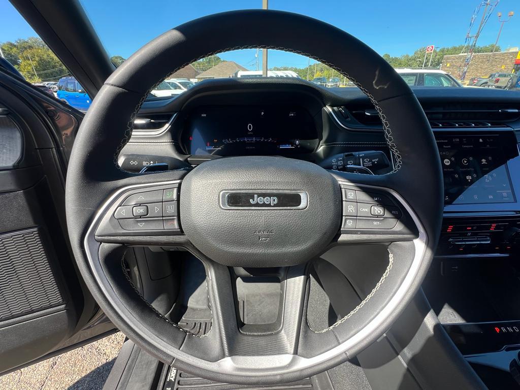 used 2023 Jeep Grand Cherokee L car, priced at $33,200