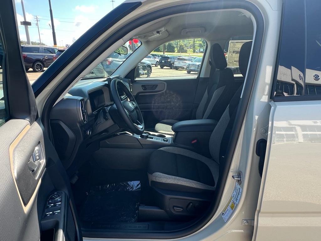 new 2025 Ford Bronco Sport car, priced at $34,900