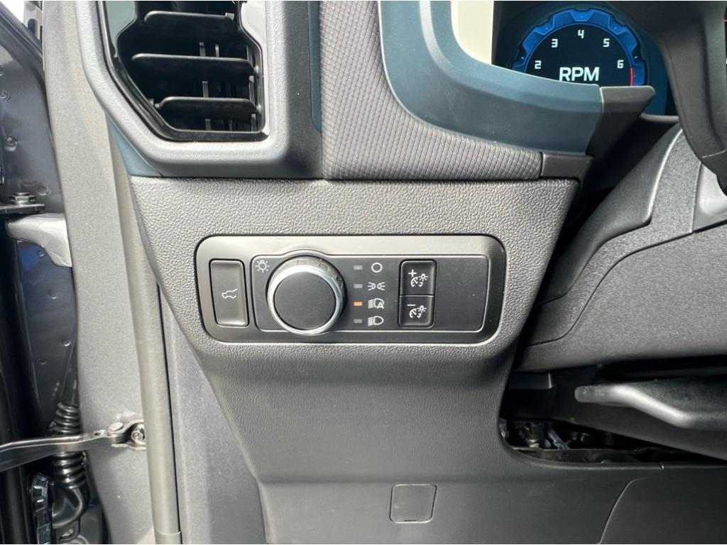 new 2025 Ford Bronco Sport car, priced at $34,400