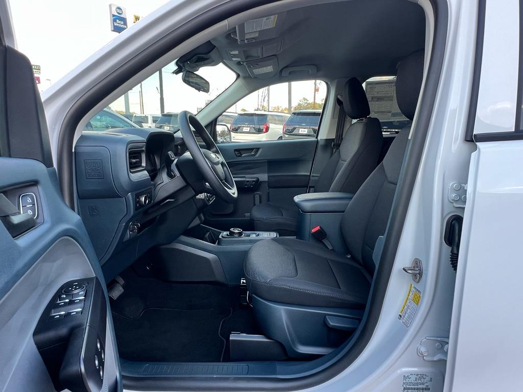 new 2025 Ford Maverick car, priced at $33,825