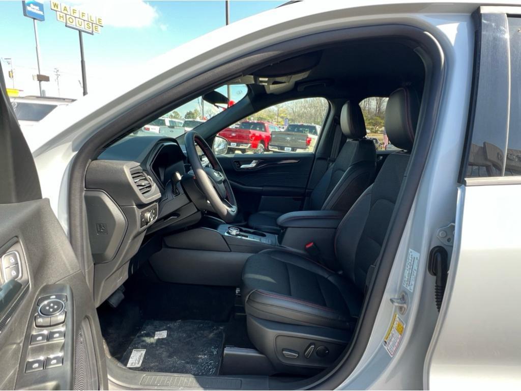 new 2025 Ford Escape car, priced at $33,000