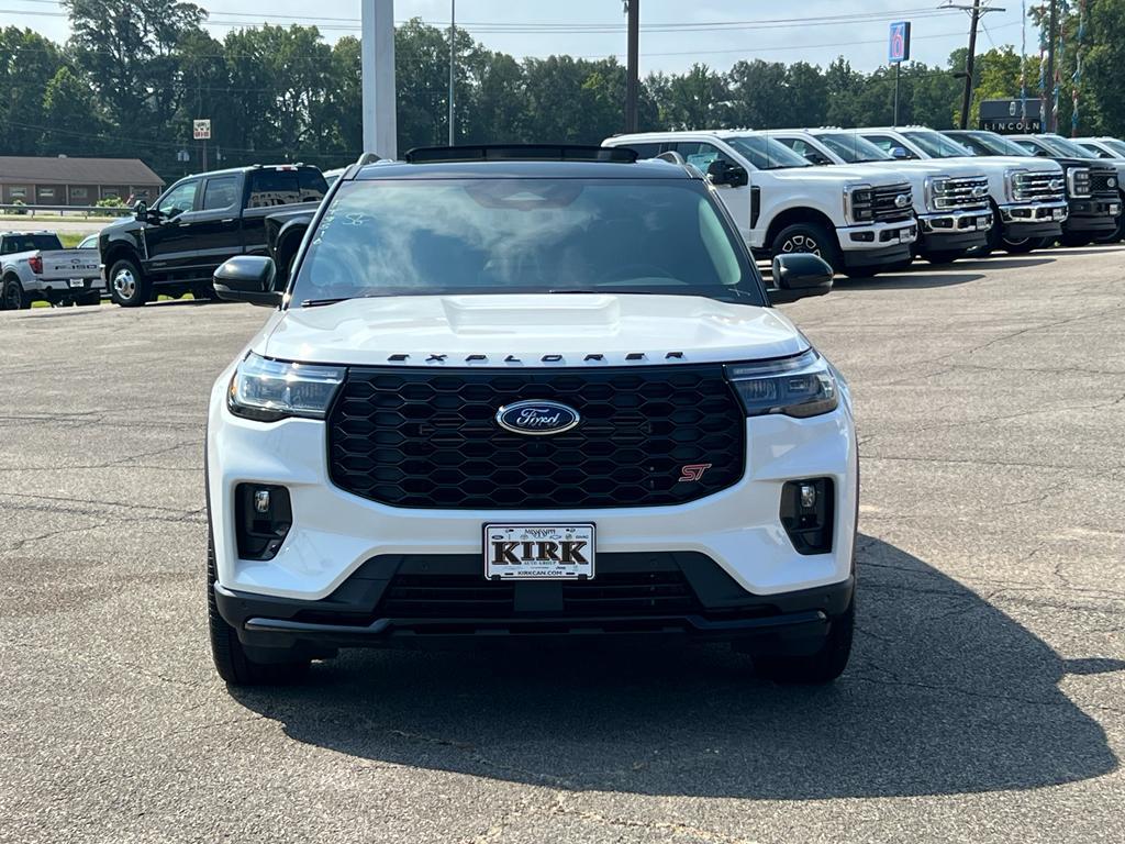 new 2025 Ford Explorer car, priced at $64,575