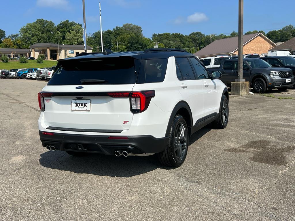 new 2025 Ford Explorer car, priced at $64,575