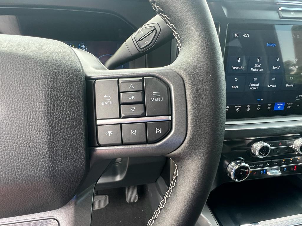 new 2025 Ford F-250 car, priced at $76,330