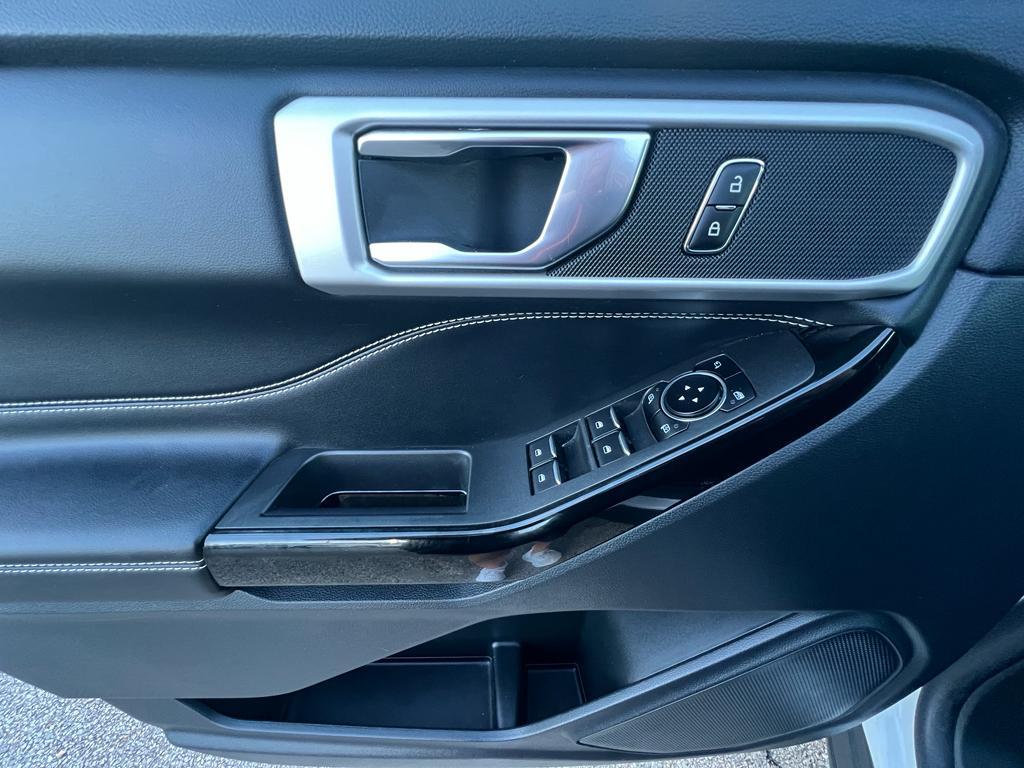 used 2023 Ford Explorer car, priced at $38,995