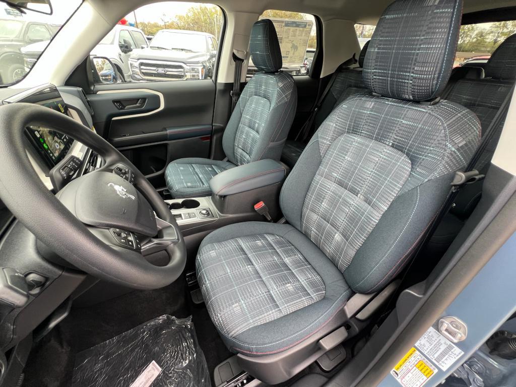 new 2025 Ford Bronco Sport car, priced at $35,200