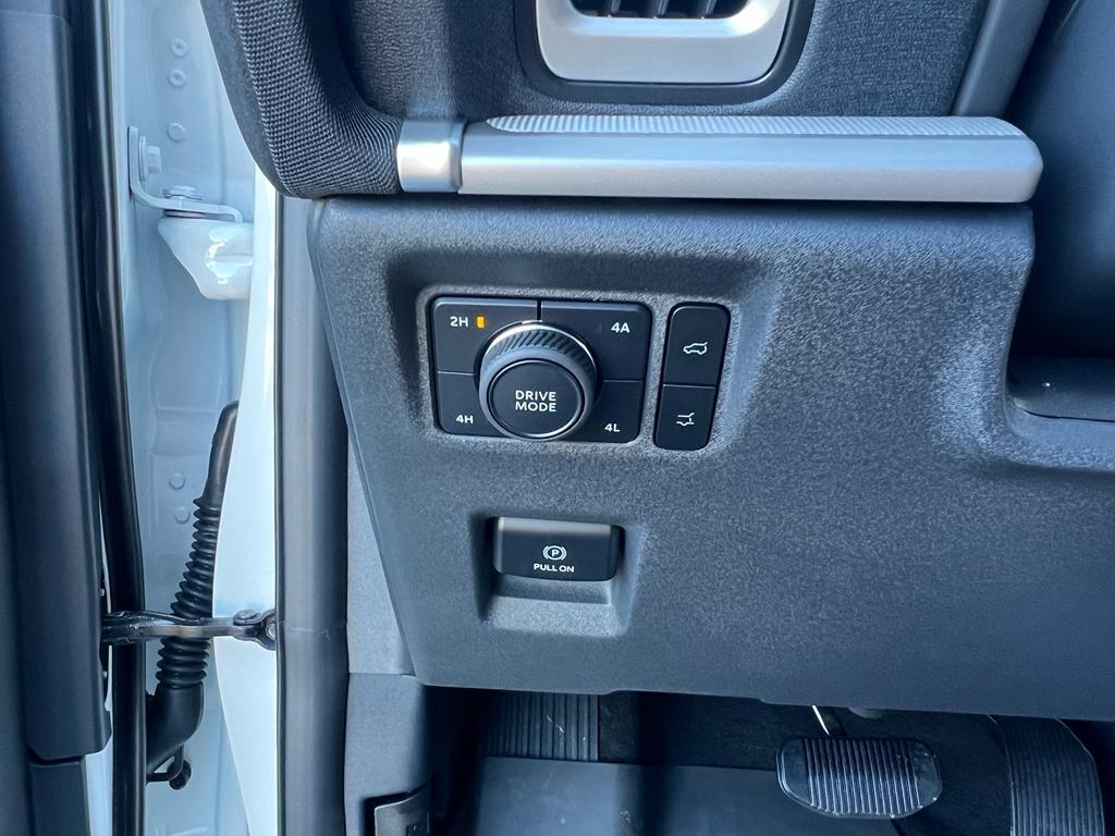 new 2025 Ford Expedition Max car, priced at $76,165