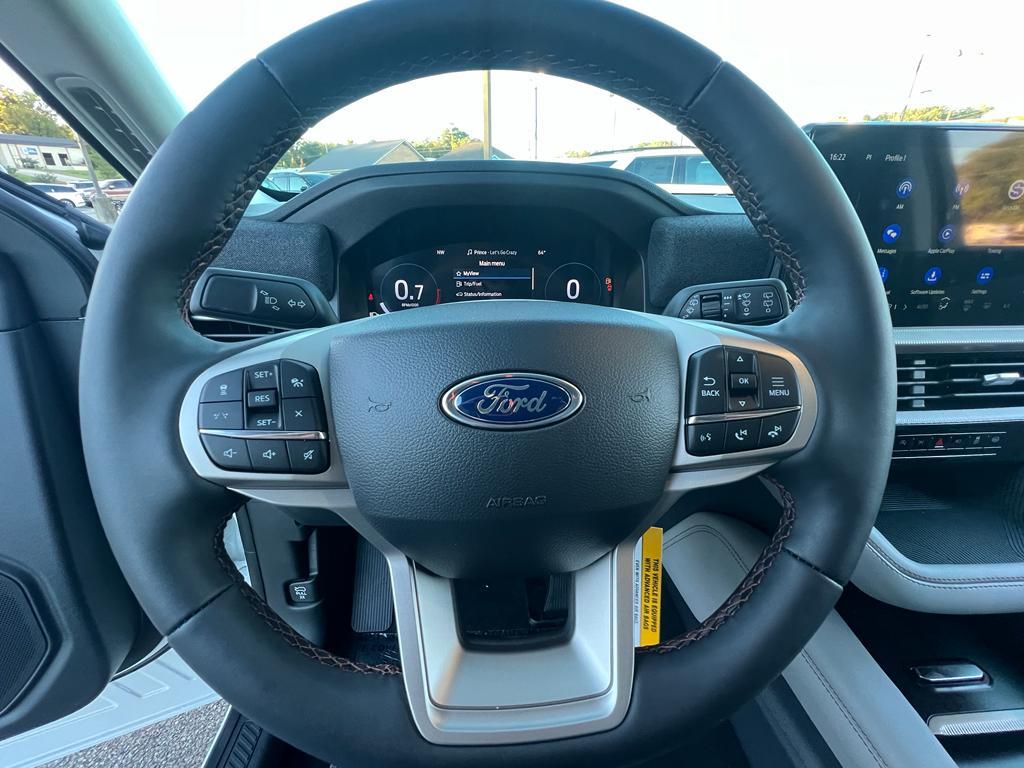 new 2025 Ford Explorer car, priced at $46,620