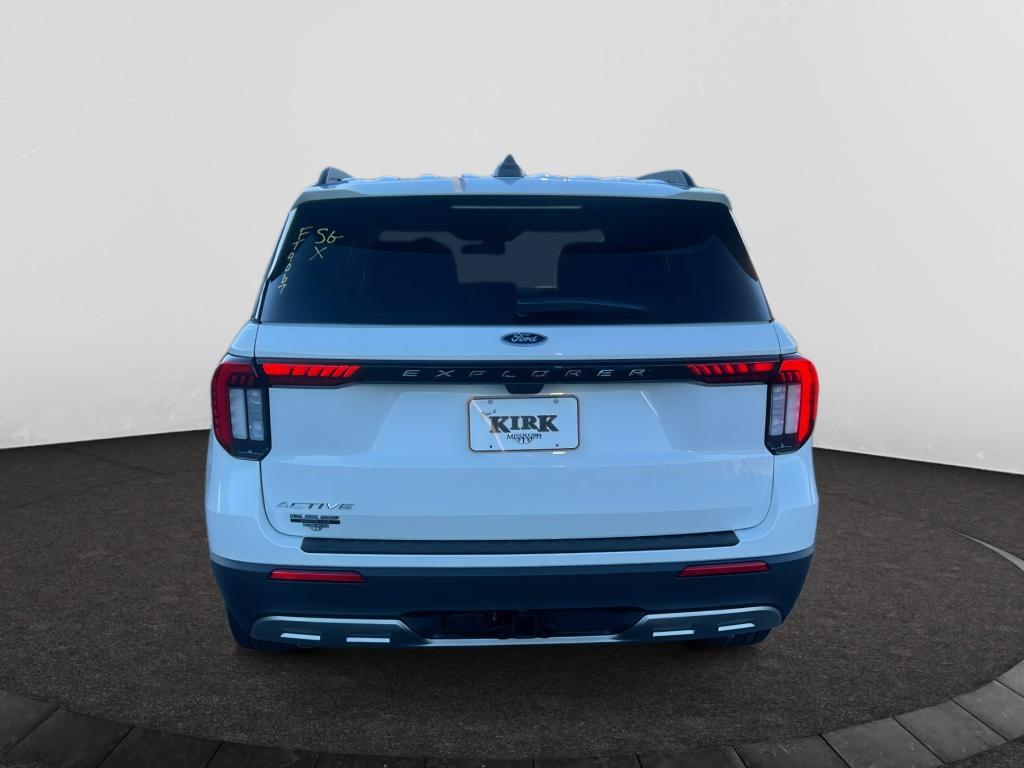 new 2025 Ford Explorer car, priced at $46,620