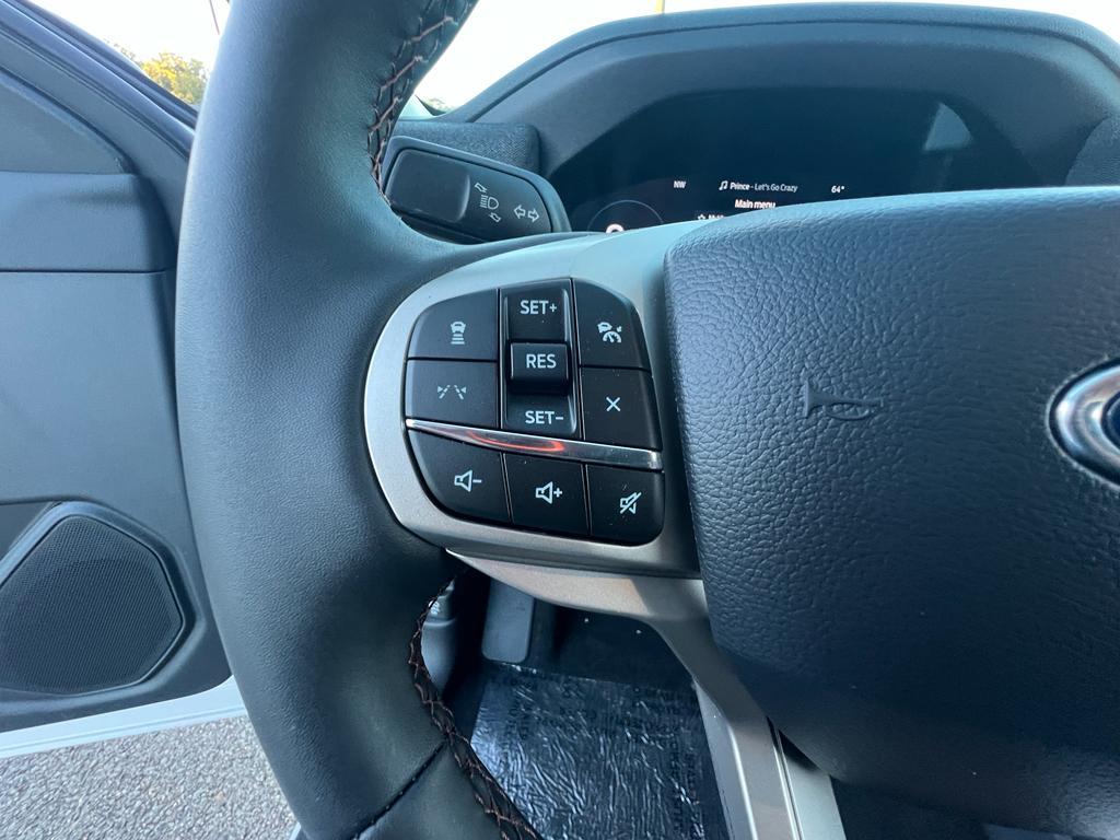 new 2025 Ford Explorer car, priced at $46,620