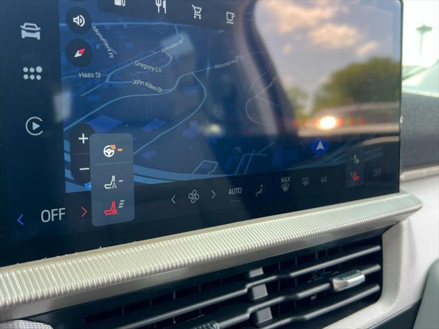 new 2025 Ford Explorer car