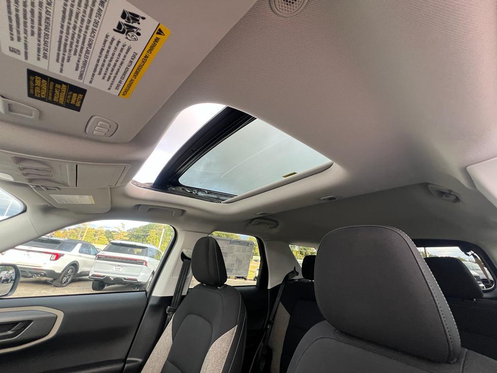 new 2025 Ford Bronco Sport car, priced at $37,505