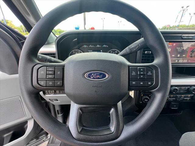 new 2025 Ford F-250 car, priced at $76,300