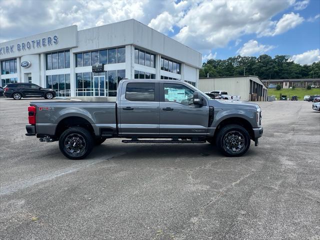 new 2025 Ford F-250 car, priced at $76,300