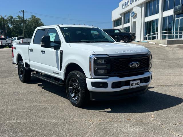 new 2025 Ford F-250 car, priced at $75,300