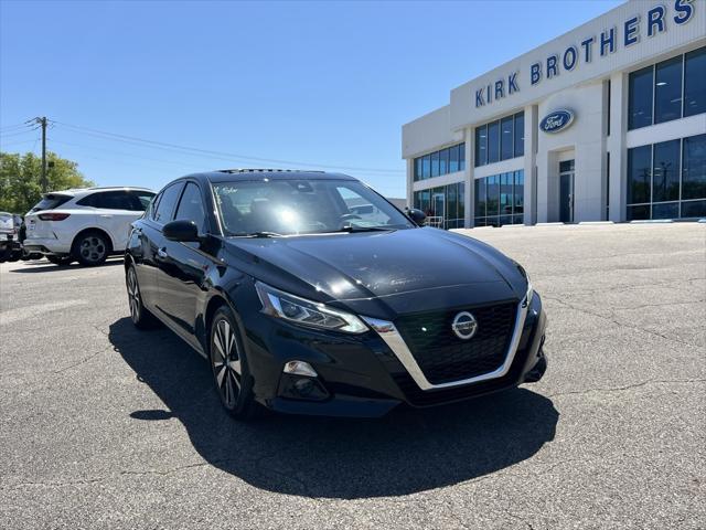 used 2021 Nissan Altima car, priced at $24,900
