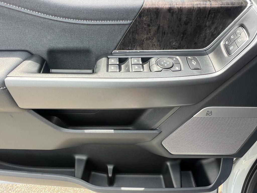 new 2025 Ford F-250 car, priced at $91,105