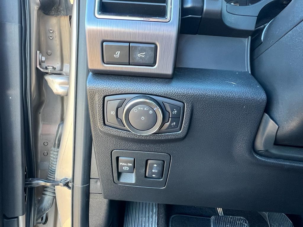 used 2020 Ford Expedition car, priced at $39,372