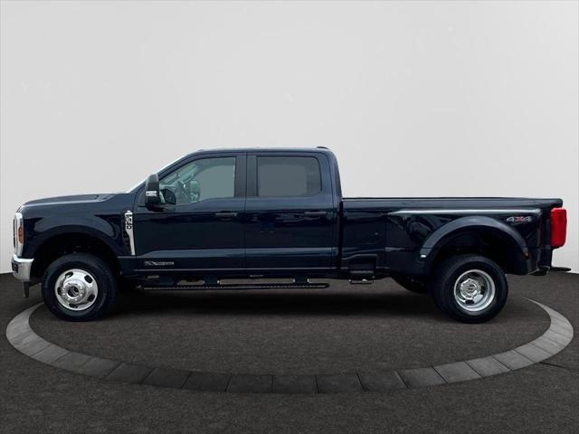 new 2025 Ford F-350 car, priced at $74,290