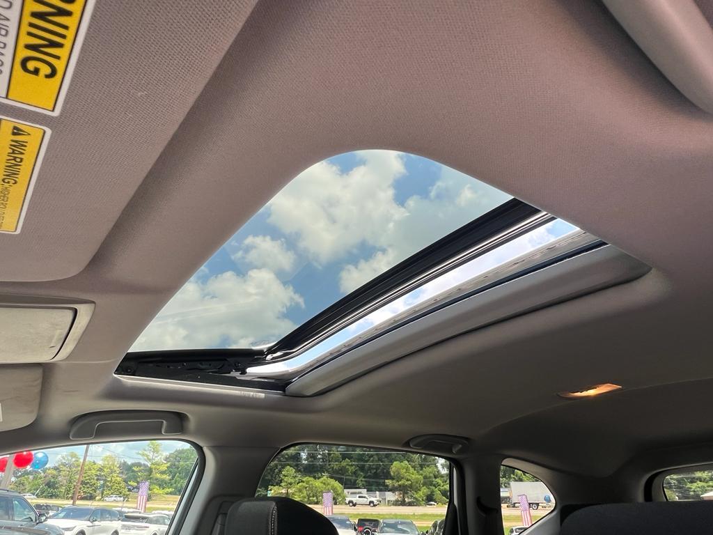 used 2022 Honda CR-V car, priced at $27,700