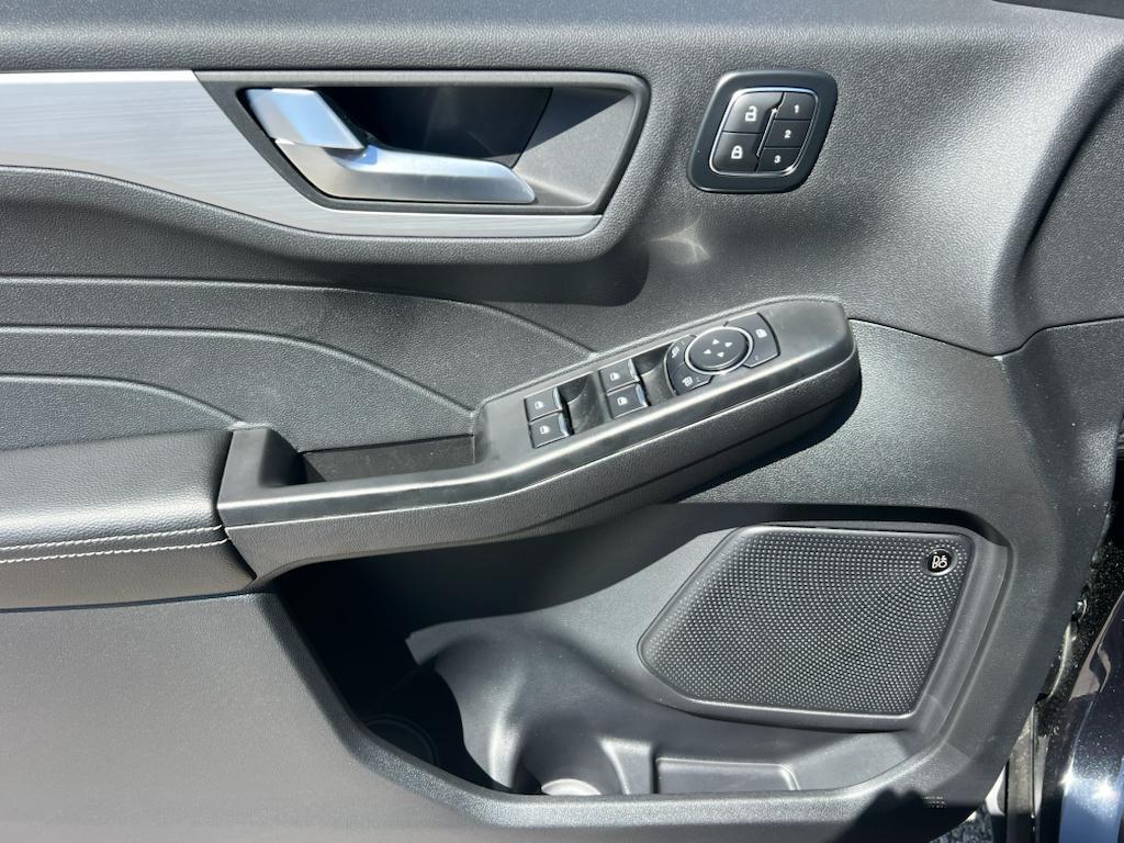 new 2025 Ford Escape PHEV car, priced at $43,768