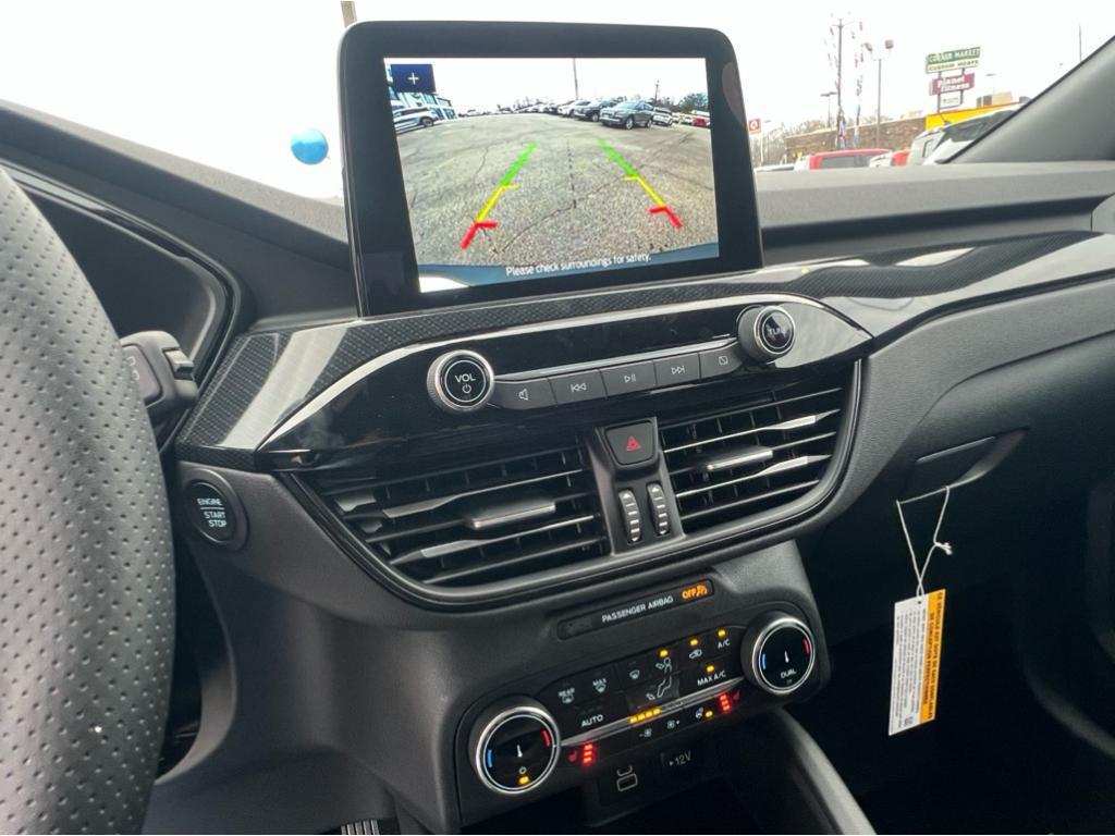 new 2025 Ford Escape car, priced at $33,700