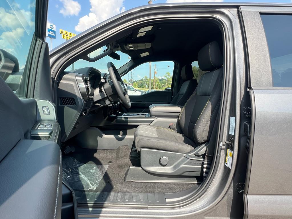 new 2025 Ford F-150 car, priced at $51,160