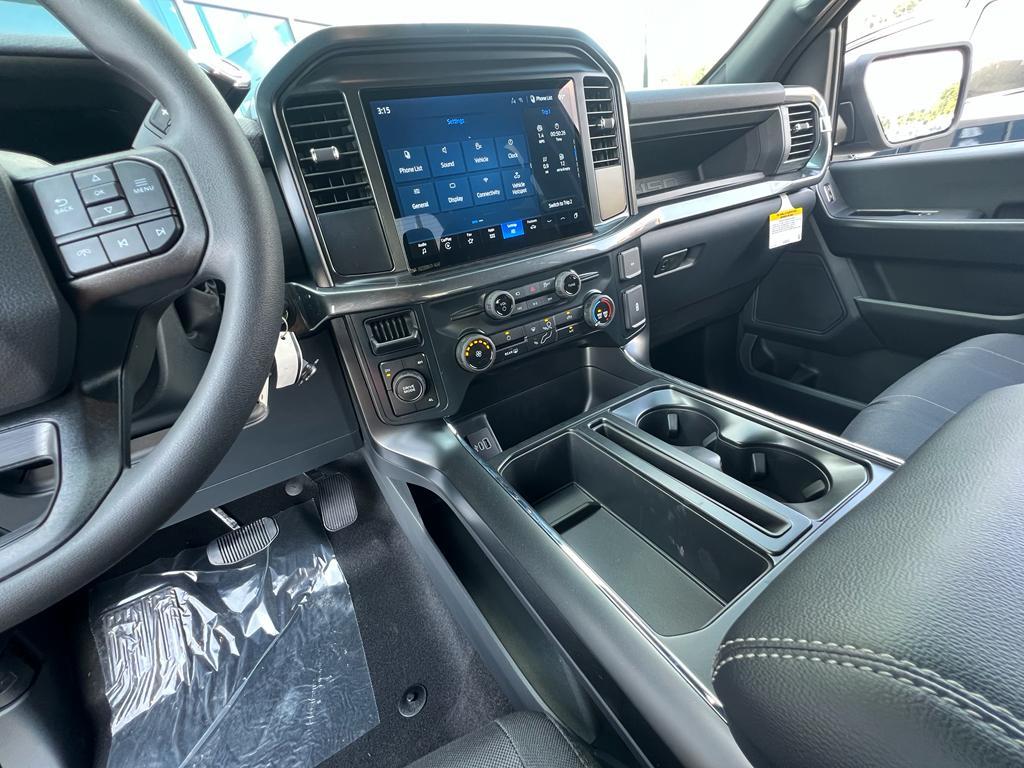 new 2025 Ford F-150 car, priced at $51,160