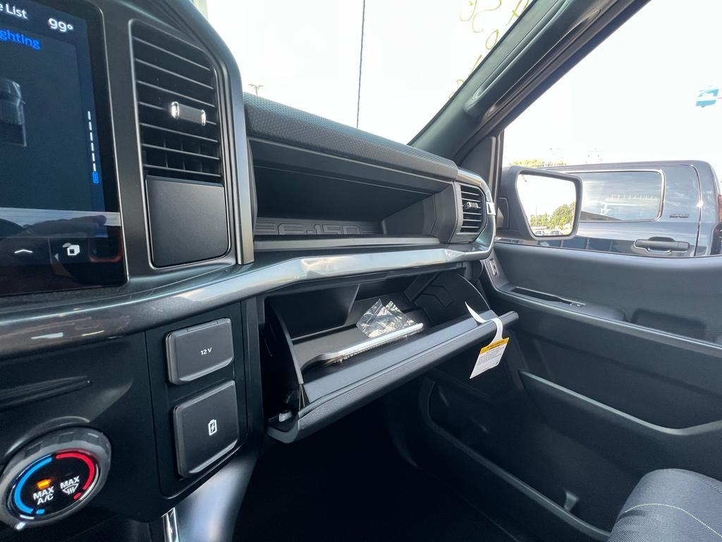 new 2025 Ford F-150 car, priced at $51,160