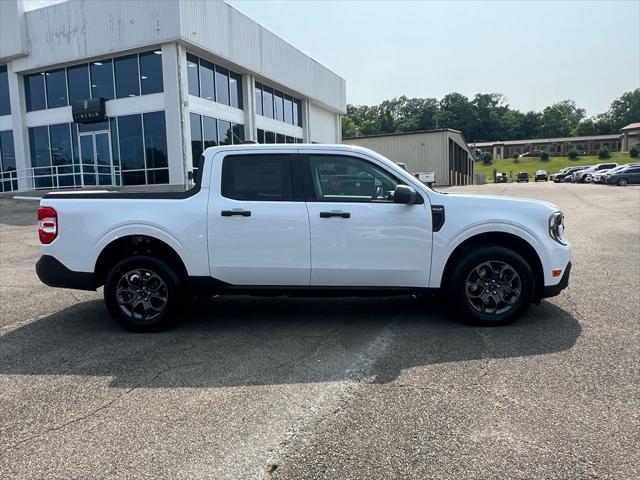 new 2025 Ford Maverick car