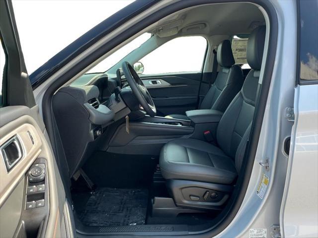 new 2025 Ford Explorer car, priced at $48,405