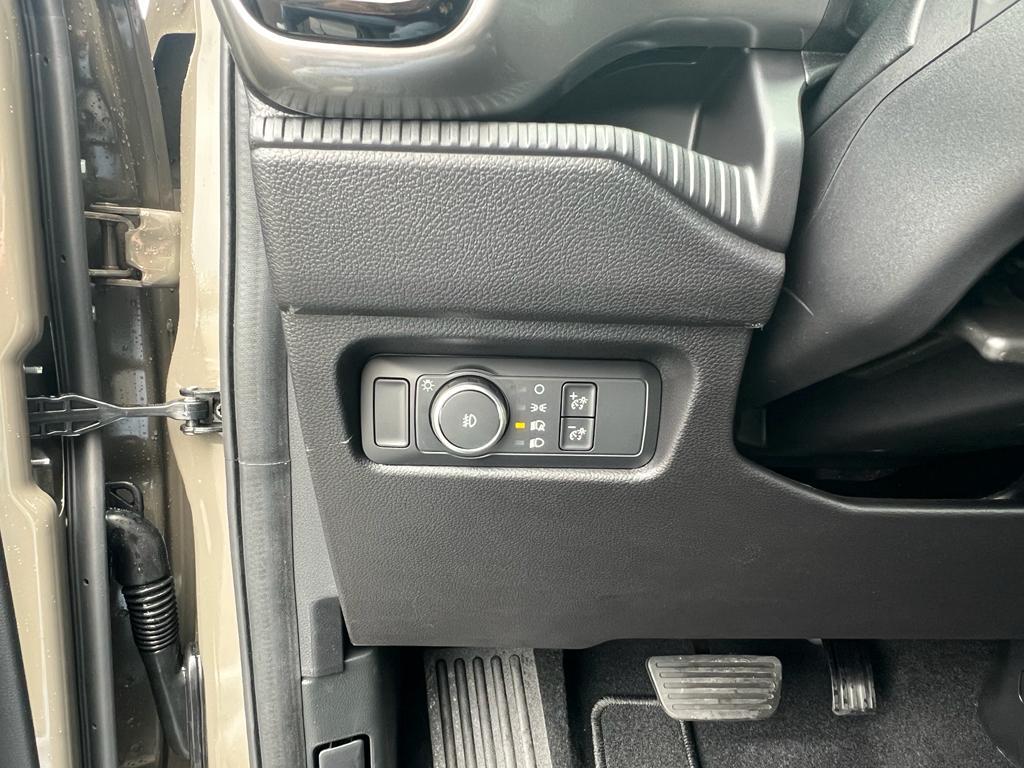 new 2025 Ford Ranger car, priced at $43,915