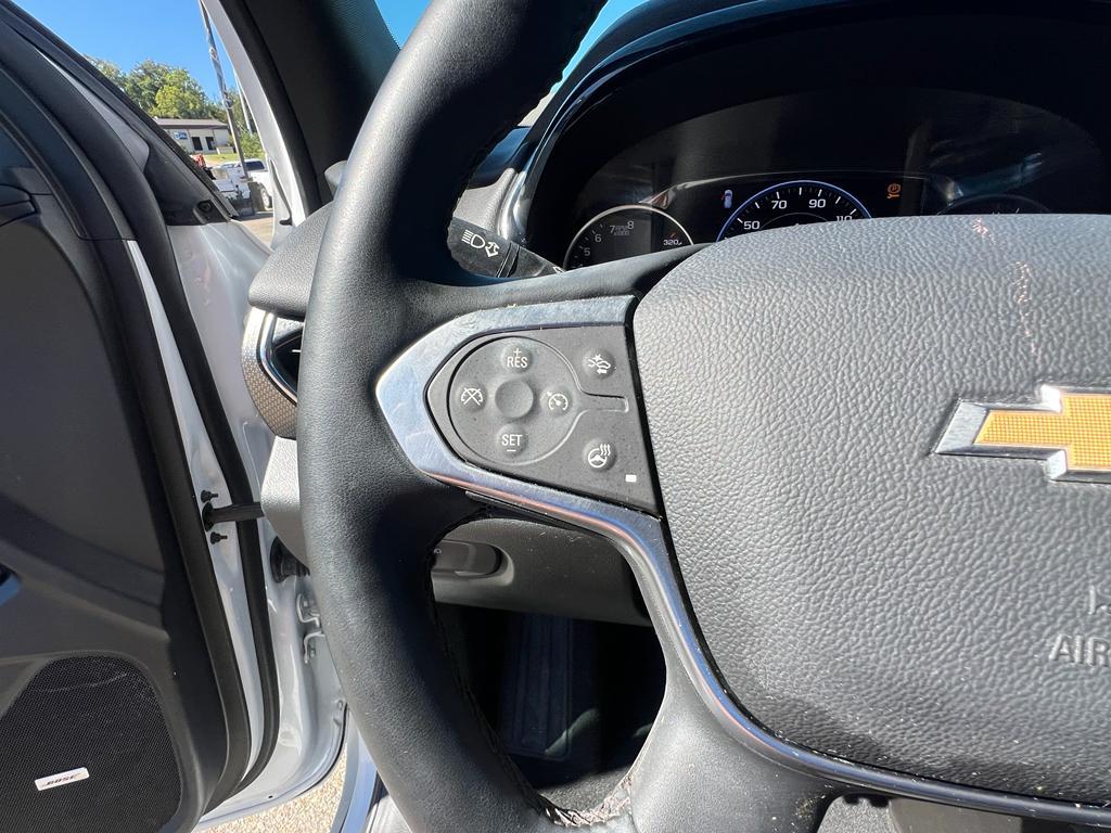 used 2023 Chevrolet Traverse car, priced at $35,400