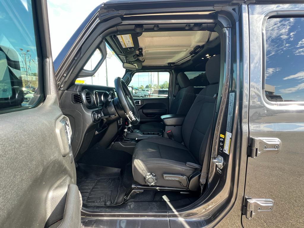 used 2022 Jeep Gladiator car, priced at $30,750