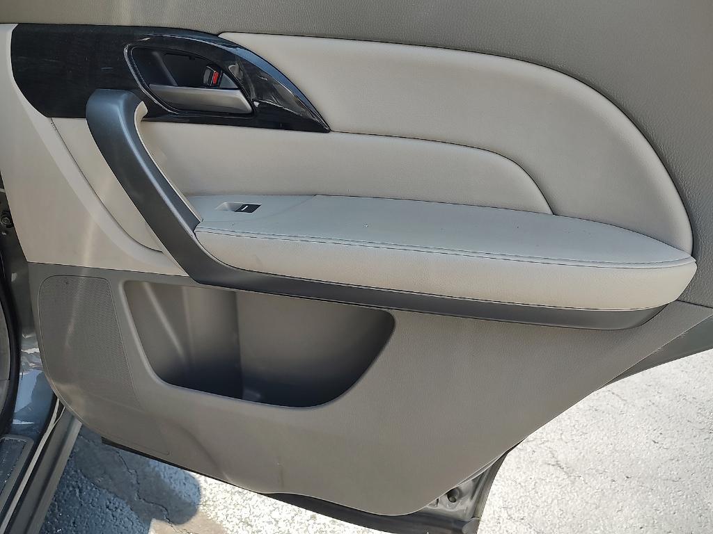 used 2007 Acura MDX car, priced at $9,650