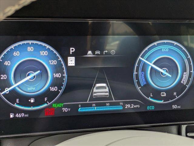 new 2025 Hyundai Elantra car, priced at $29,245