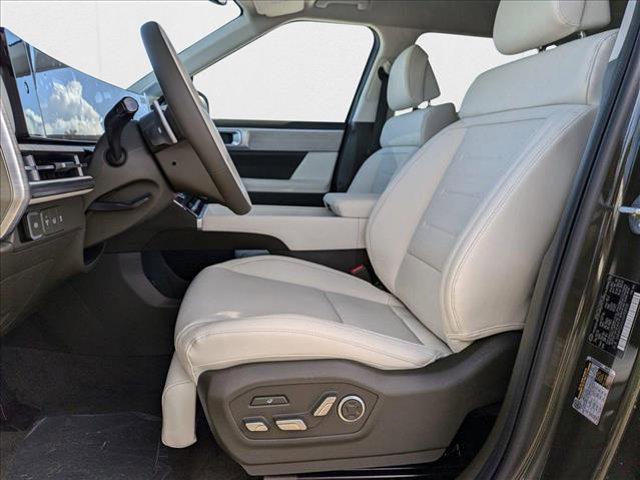 new 2025 Hyundai Santa Fe car, priced at $48,076