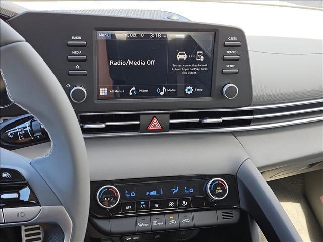 new 2025 Hyundai Elantra car, priced at $24,039