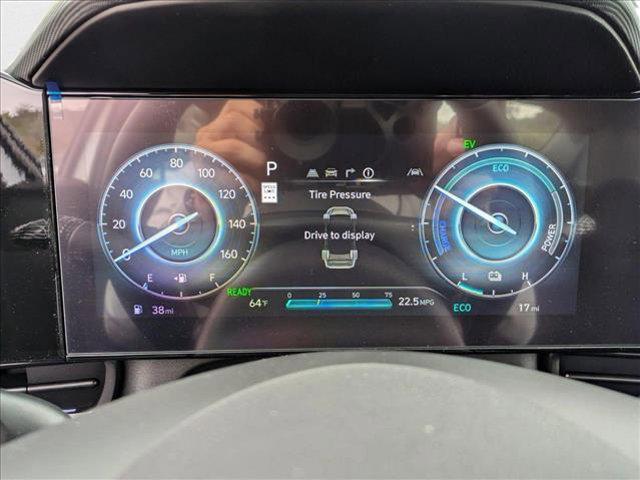 new 2025 Hyundai Elantra car, priced at $29,690