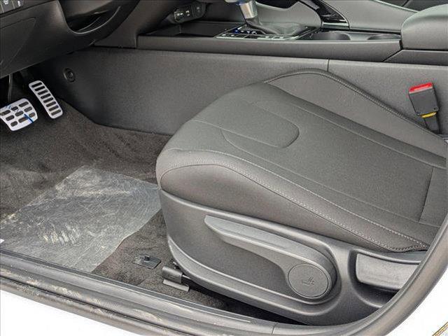 new 2025 Hyundai Elantra car, priced at $29,690