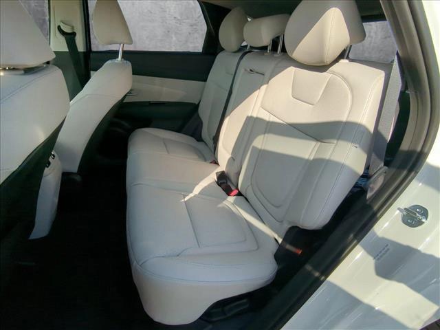 new 2025 Hyundai TUCSON Hybrid car, priced at $43,890